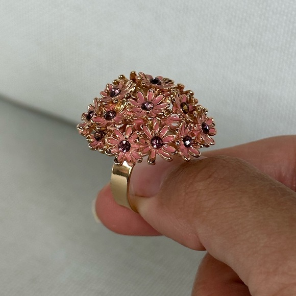 Vintage Pink Daisy Flower Gold plated Ring - Picture 5 of 9